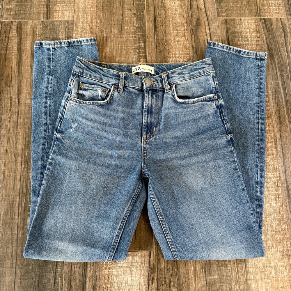 Zara Classic Blue Jeans